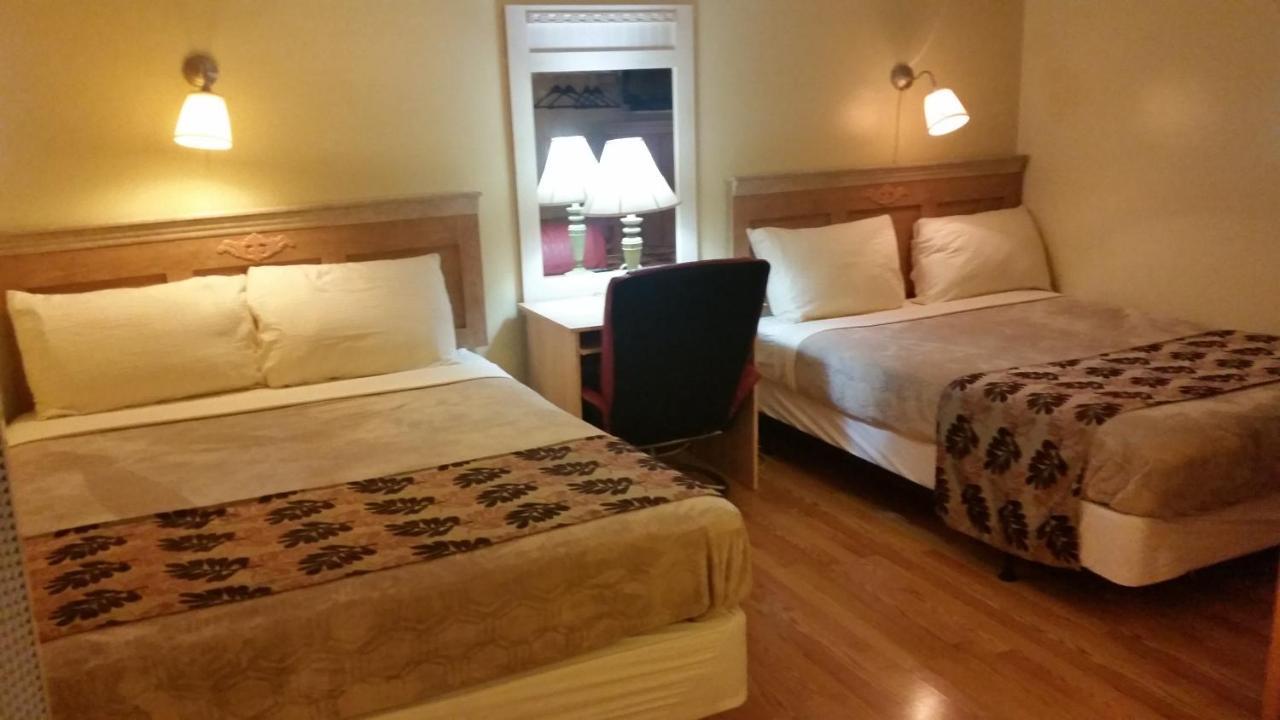 West Castle Motel Pincher Creek Bilik gambar